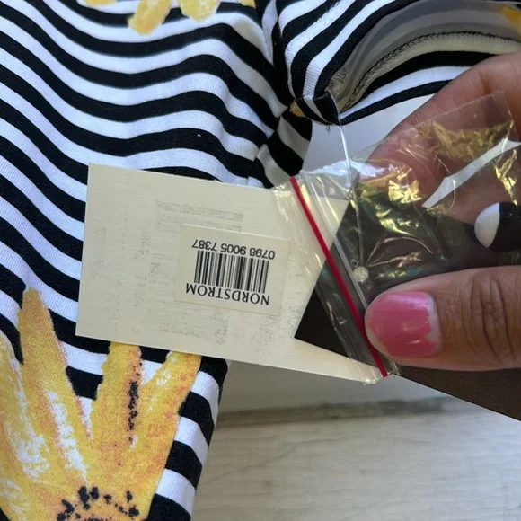 Stripes and Flowers mini dress sz 6 - Picture 8 of 10